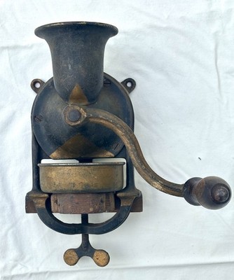 Seltene antike Kenrick No 2 Gusseisen Kaffeemühle Wandmontage 