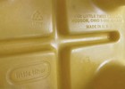 Vintage Little Tikes CHILD SIZE yellow Chunky Chair - Sturdy Plastic Made In USA — photo 4