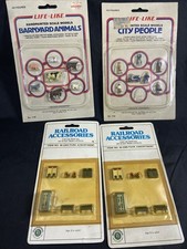 Vintage Bachmann Railroad Accessories  Life Like People  Animals Lot of 4 NOS