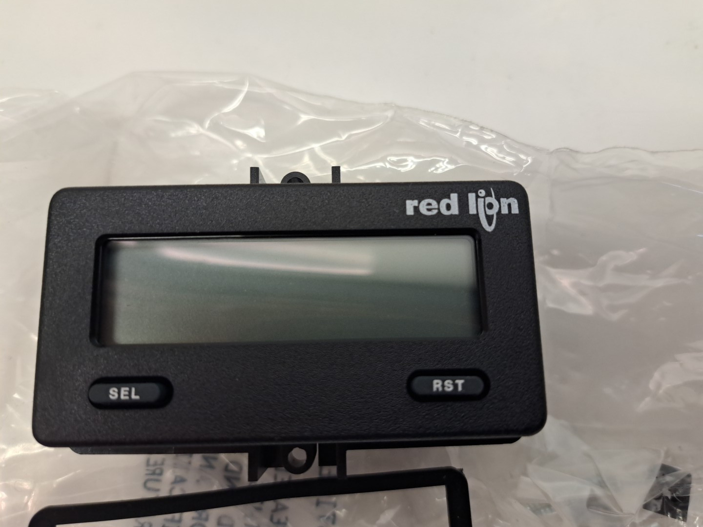 Red Lion Controls CUB5R000 multi-function panel meter  NEW