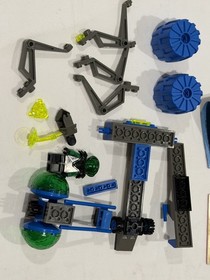 LEGO 6837 Cosmic Creeper Mantis Scavenger Space Insectoids 1998 New 