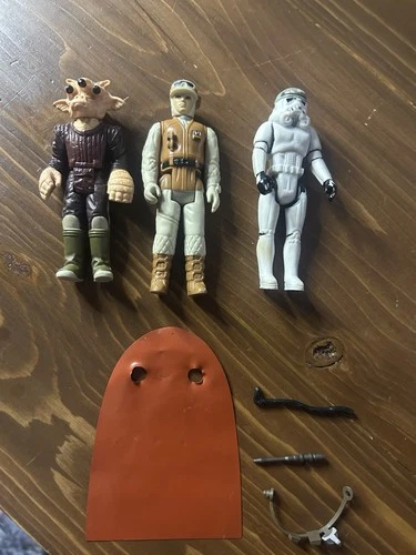 Vintage Star Wars Action Figures Lot Kenner 80/83+ 95 POTF2 And Authentic Cape