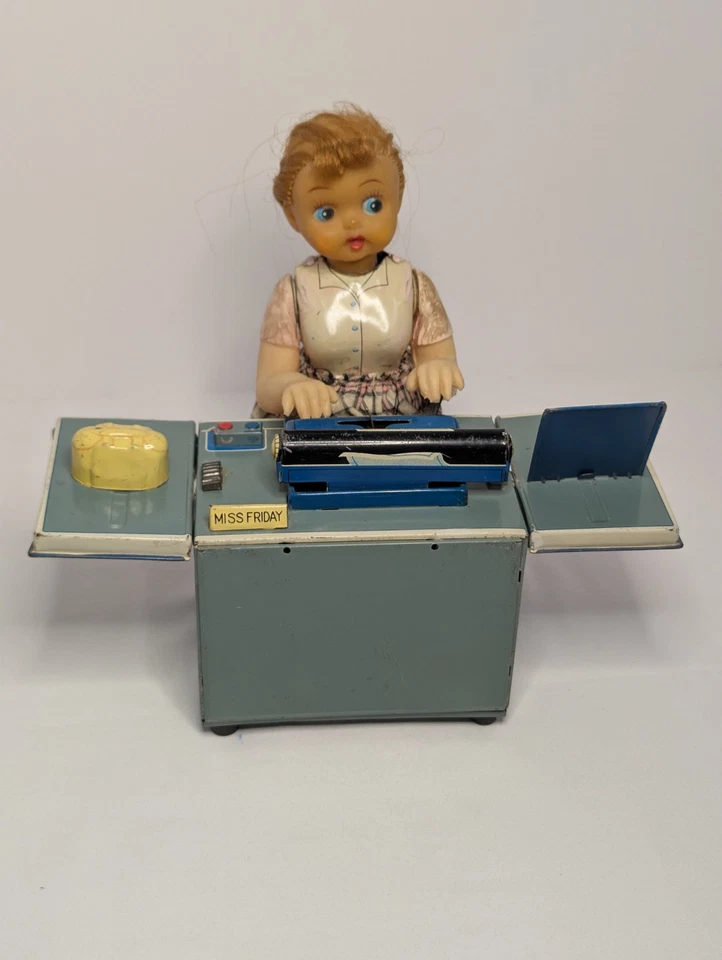 Juguete de hojalata vintage Linemar Miss Friday The Typist retro a batería Japón Foto 2 de 4