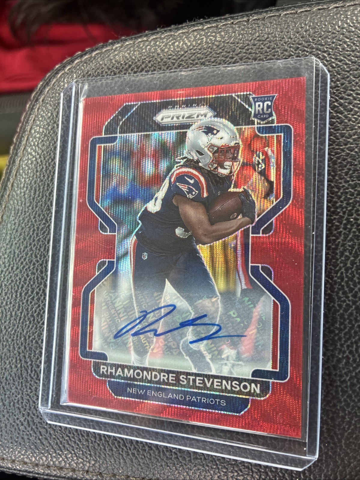 2021 Panini Prizm - Rookie Rhamondre Stevenson #367 Red Wave Prizm /149 (RC)