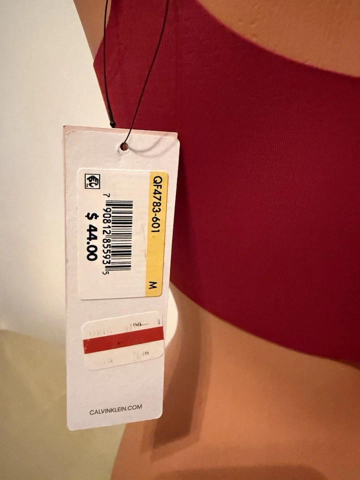 NWT Calvin Klein “Invisibles”  Pull Over Wire Free Bra Bralette Red Size Medium - Image 3 of 4