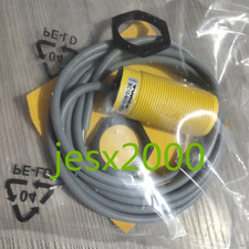 1Pcs New Turck Proximity Sensor BC10-M30-VP4X