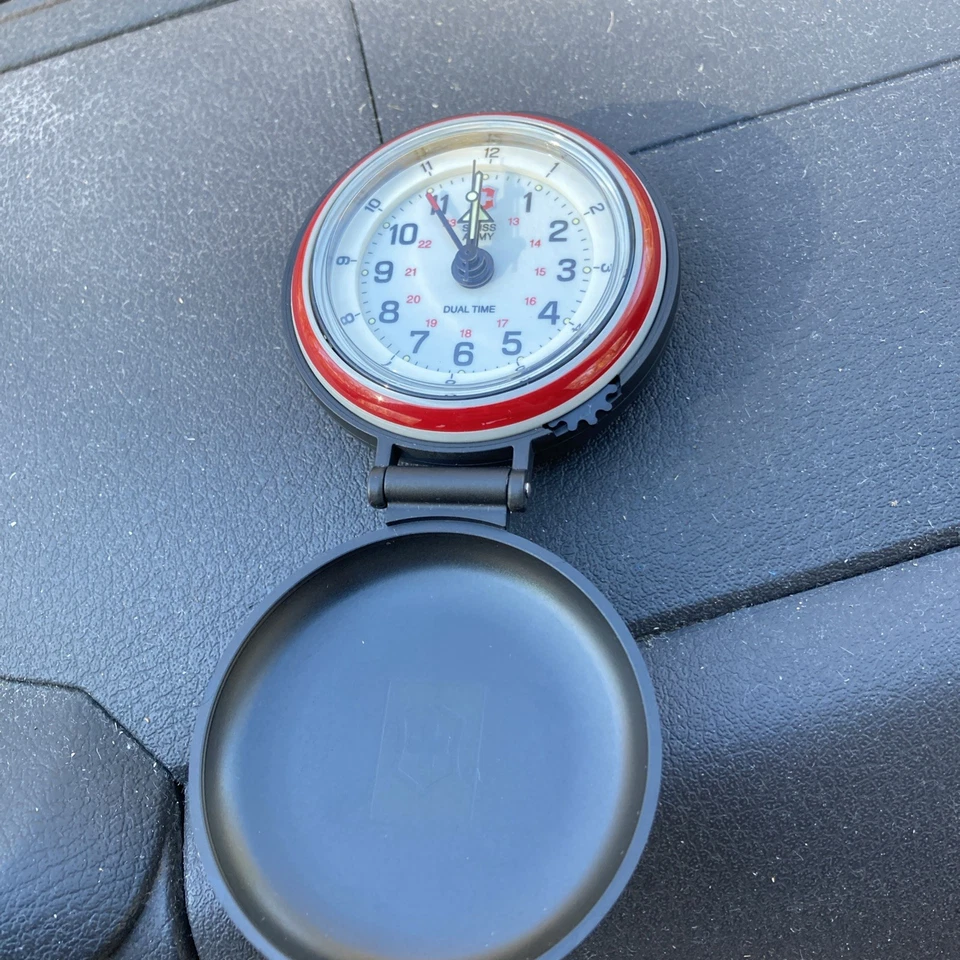 Swiss Army男士怀表带闹钟 — 第 2/4 张图片