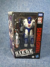 Transformers AUTOBOT MIRAGE Deluxe Class Siege War For Cybertron - Hasbro - NEW