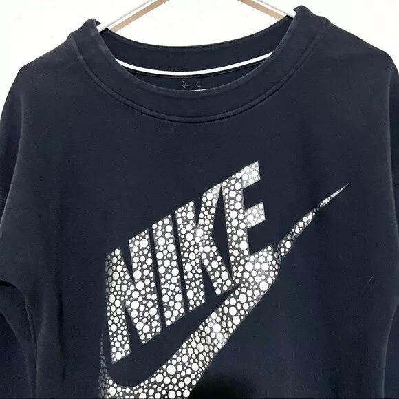 Nike womens metallic logo crew neck tee top