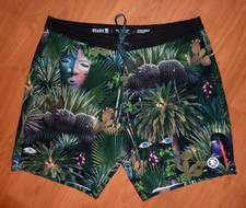 Roark The Chiller Men's Size 30 Multicolor Floral Stretch Board Shorts