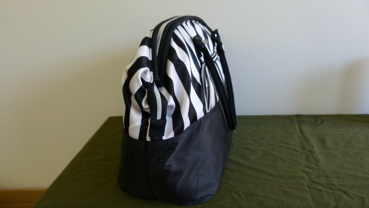 Tahari New York Insulated Picnic Travel Cooler Bag Black  display picture 3