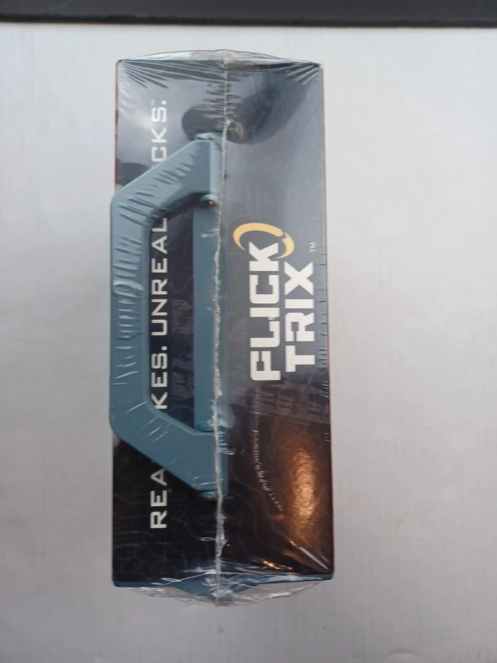 New Flick Trix Bike Shop Sunday Display Case and Red BMX Bike BMX 2011 - Image 2 of 4