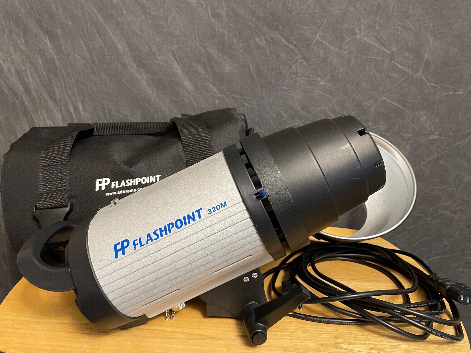 Flashpoint 320M 150 Watt AC/DC Monolight Strobe | eBay