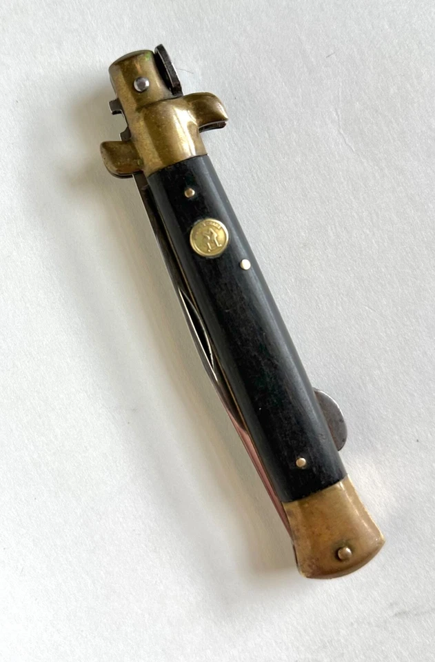 Vintage Kissing Crane Germany Rostfrei KC-48 Brass Pinned Rosewood Stiletto - Image 3 of 4