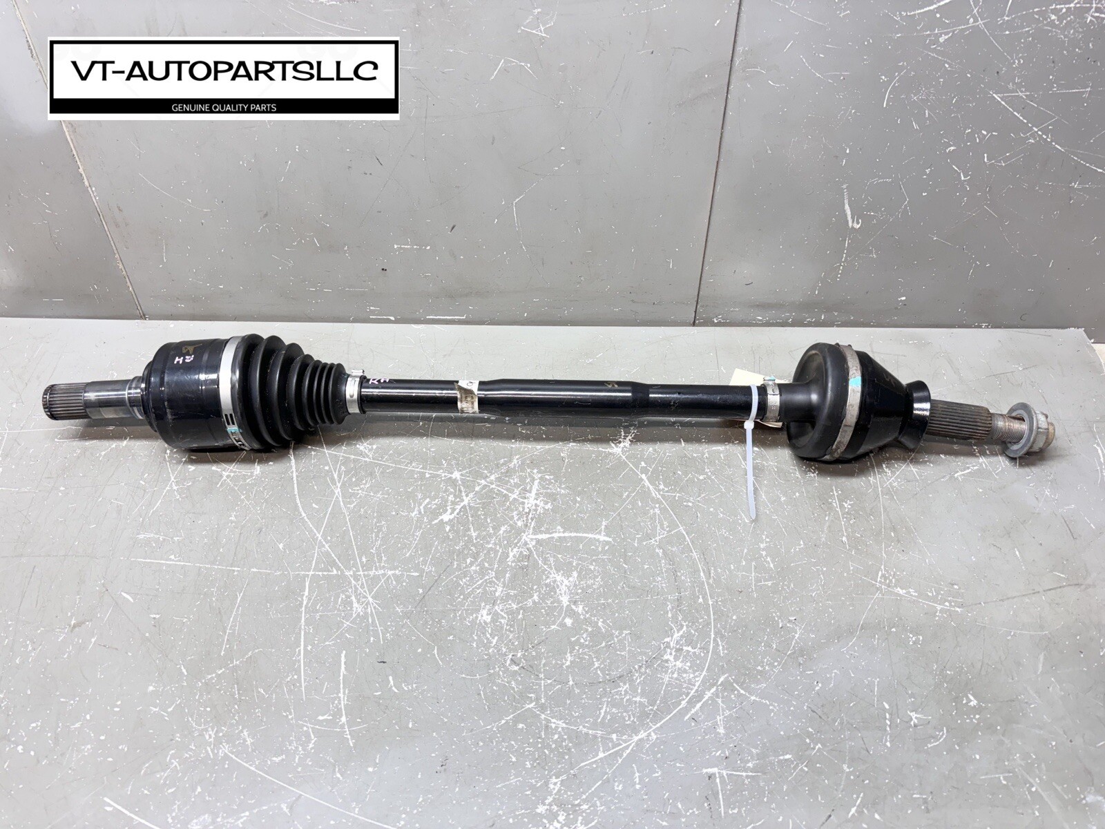 ⭐️2014-2017 MASERATI GHIBLI AWD REAR RIGHT PASSENGER AXLE SHAFT 06700054530 OEM