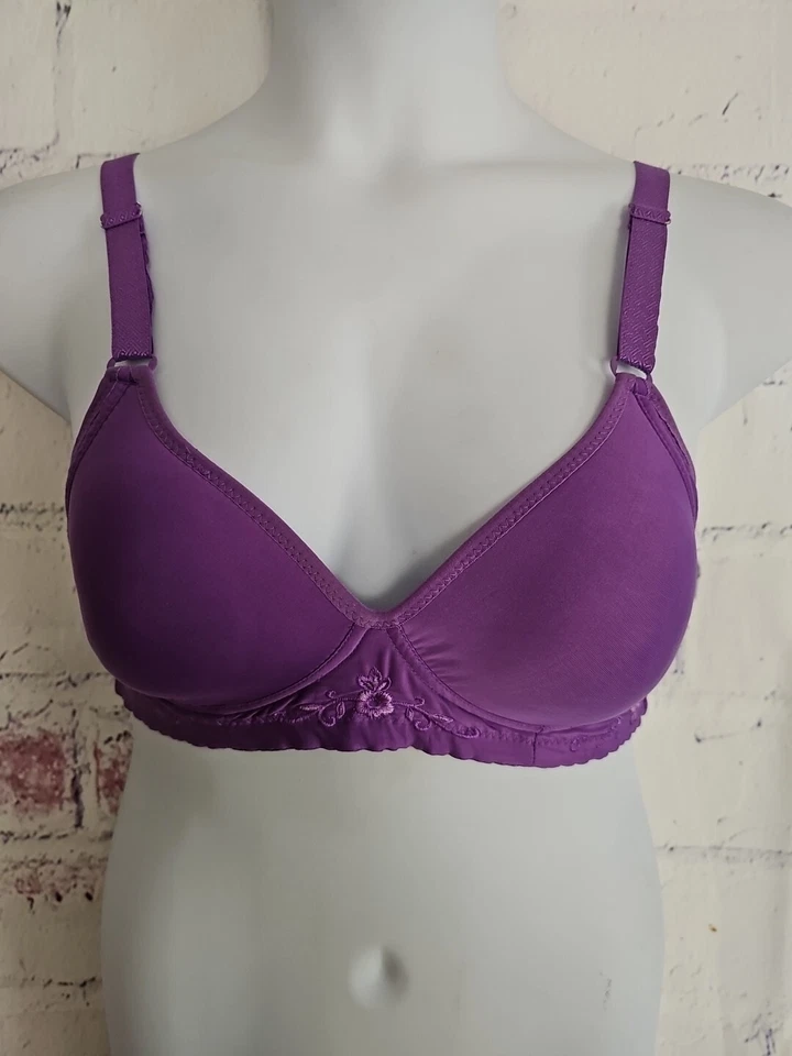 Sujetador Inalámbrico Rosa Íntimates Púrpura Bordado Talla 38B Ajustable Correas #8048 forradas Foto 2 de 4