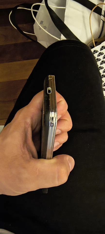 Samsung S5 Mini Usato, Funzionante - Immagine 3 di 4