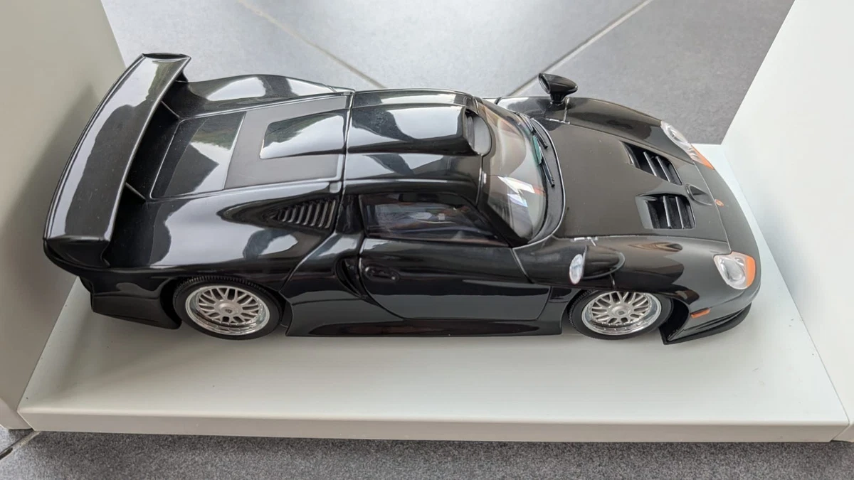 Porsche 911 GT2 1996 (993) A. De Orleans/Saldana REPSOL – Nice Car Collection