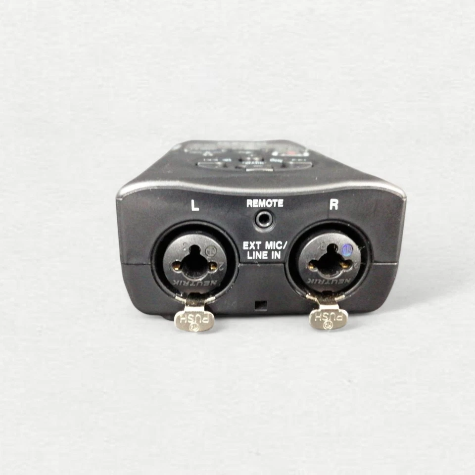 TASCAM DR-40X PCM Digital Recorder 4Channel Linear Built-in Speaker Black - Image 4 of 4