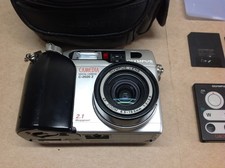 Camera Camedia Olympus C-2020-2 w/ Cards , Case Untested