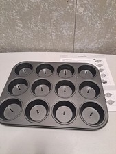Chicago Metallic Surprise Baking Non Stick 12 Cupcake Muffin Pan