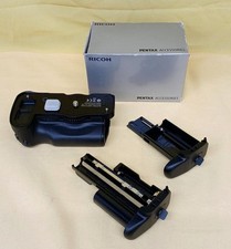 Pentax D-BG6 Battery Grip for K-1 Mark II DSLR Camera Vertical Shutter