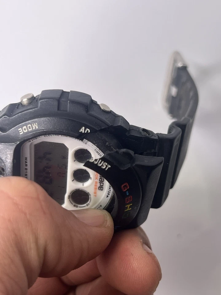 Bape Casio G-shock DW-6900 Bape - Image 4 of 4