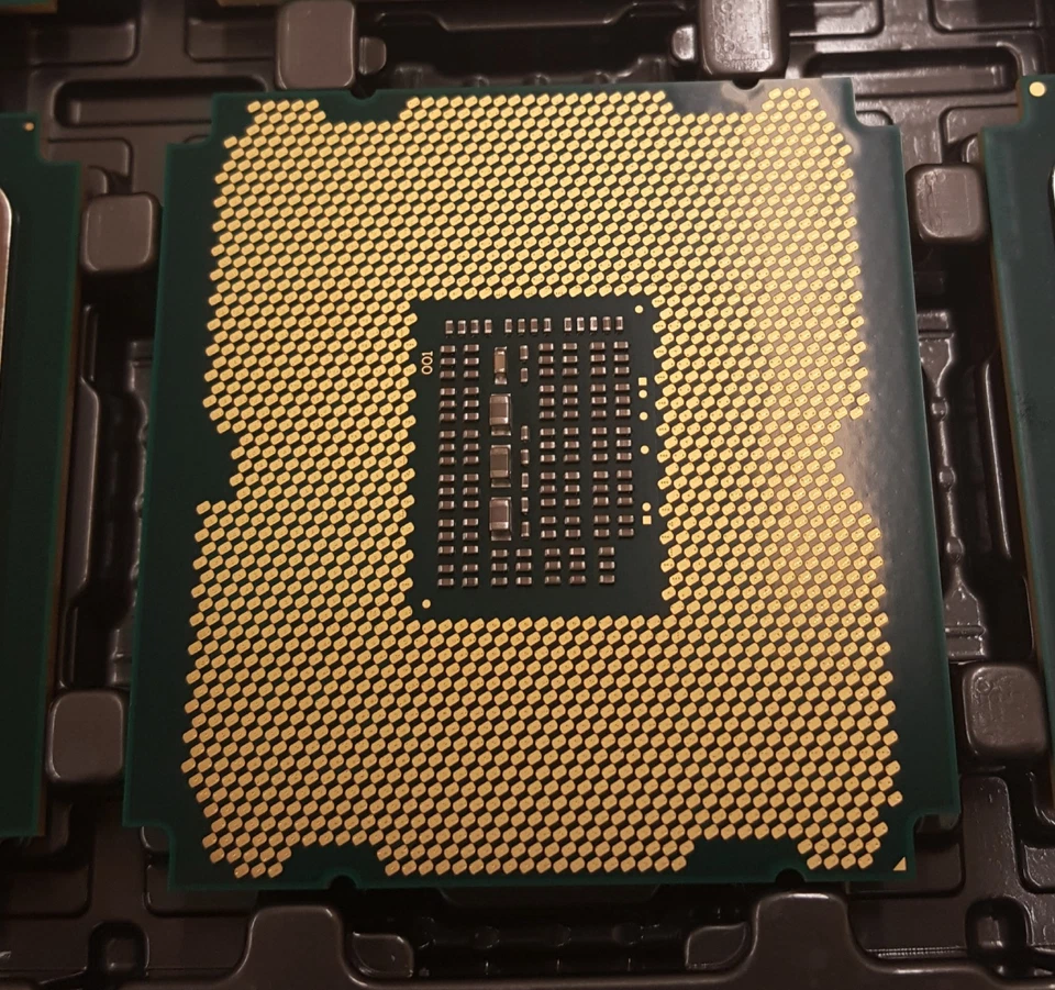 CM8064401844200S R20A Intel Xeon E5-2603 v3 6 Core 1.60GHz 6.40 Brand New! - Image 2 of 2