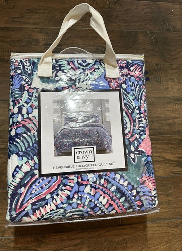 Crown & Ivy By Levtex Saralina Reversible Blue Multi Queen Quilt and Shams Set - Picture 7 of 8