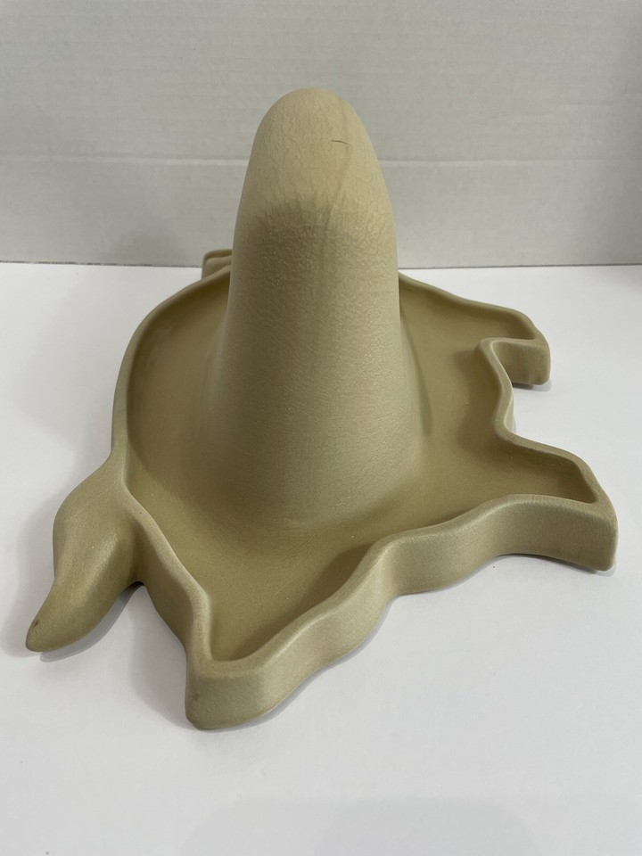 Haeger Natural Stone Pig Shaped Microwave Bacon Cooker Stoneware