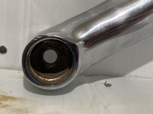2002 Suzuki Intruder Vs800 Rear Fender Mount Bracket, Brace (right) (OEM) - Picture 4 of 12