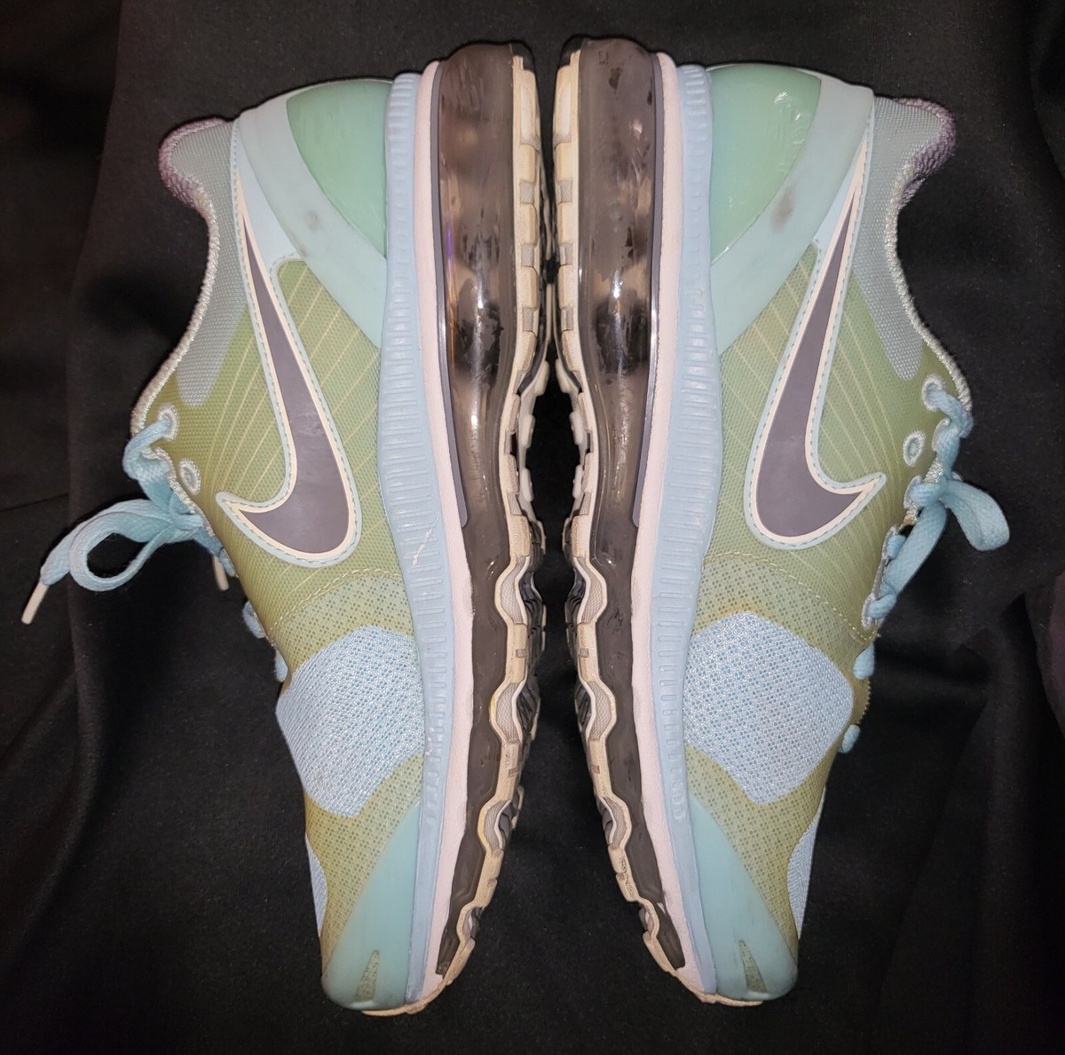 carolina blue nike running shoes