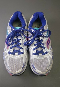 saucony guide wide