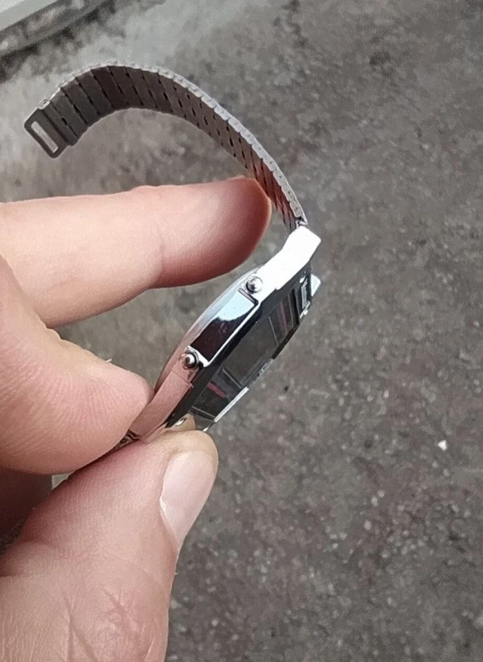 Reloj Montana Vintage Digital Alarma Melodía Cronógrafo Retro "Leyenda Unión Soviética☭ " Foto 3 de 4