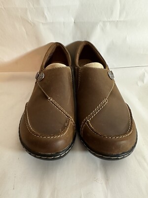 Clarks Collection Women Size 7N Brown Leather Slip On Loafers