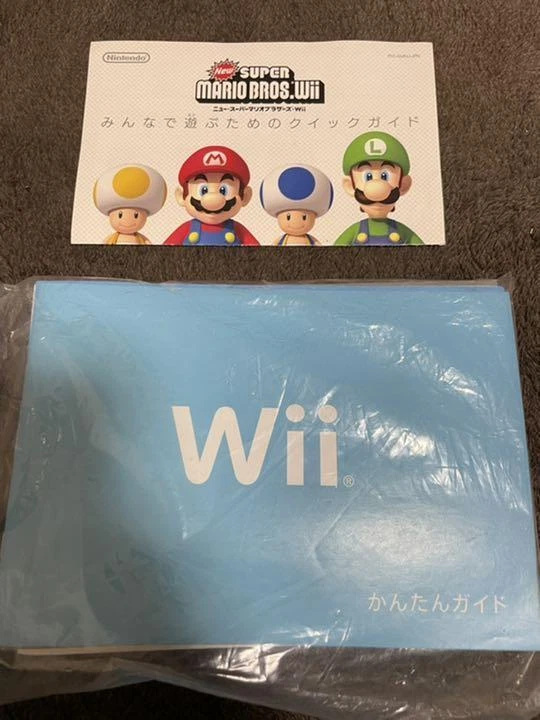 Nintendo Wii Super Mario Bros 25th Anniversary Red RVL-S-RAAV Used