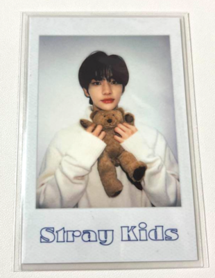 スキズ　トレカ　ヒョンジン　2022 シーグリ　ポラロイド Stray Kids HYUNJIN Season's Greetings 2022 Official Polaroid