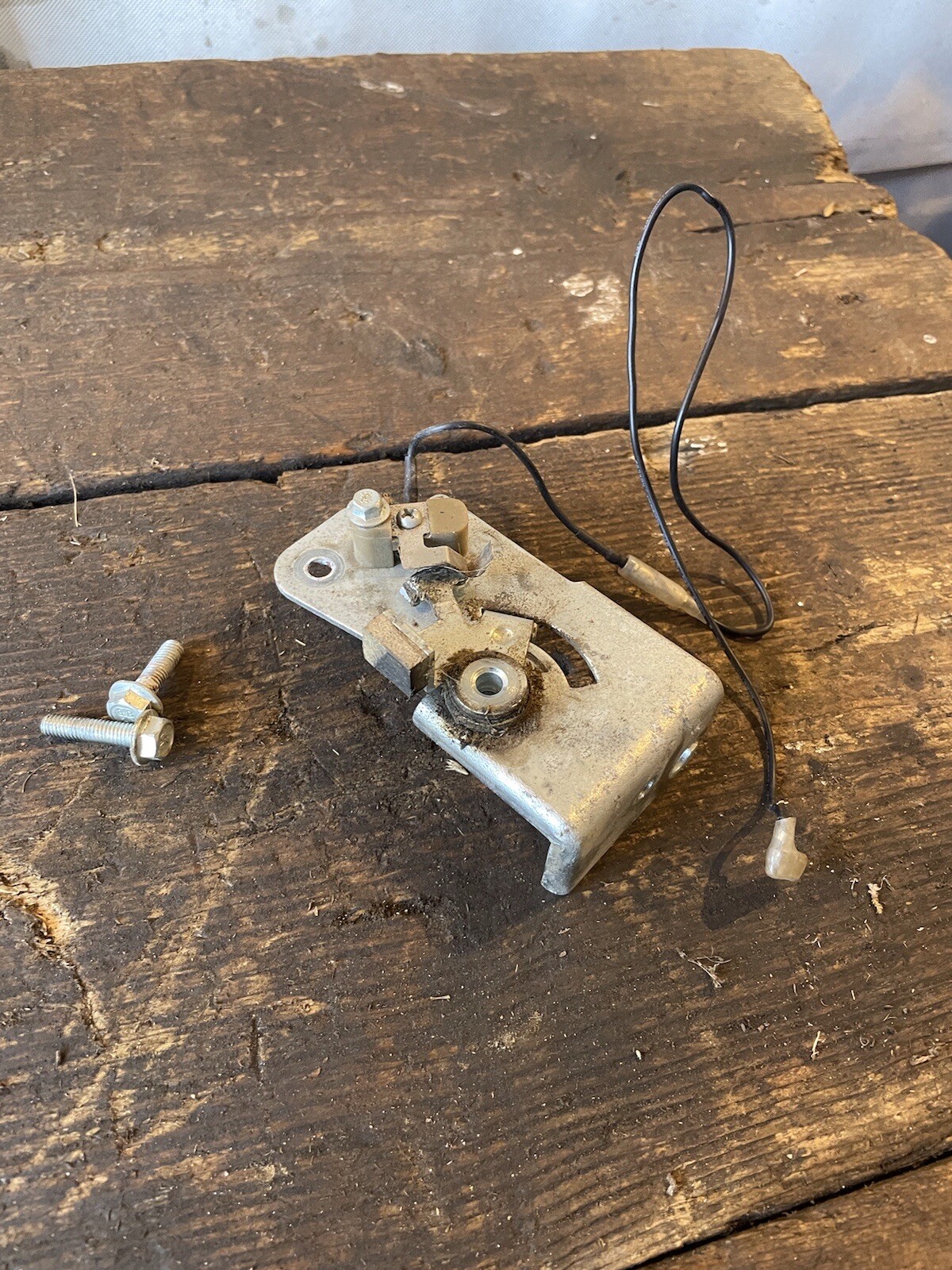 Kill Switch, McCulloch M46-1110 Mower, 2016, RV110 Engine (114)