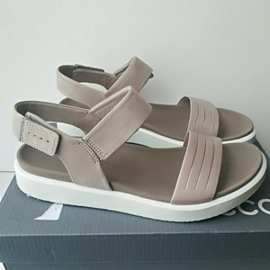 new ecco sandals