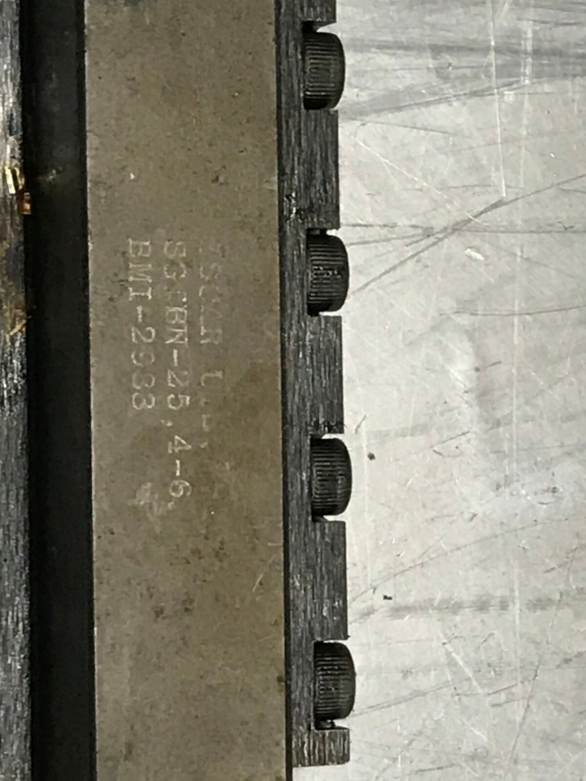 ISCAR CUT OFF BLADE TOOL HOLDER W. SHANK 1 " SGFG 32 eBay