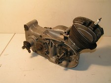 Simson  Spatz  Motor Pedalarm komplett  pass auch bei SR2 original DDR