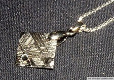 Anhänger Meteorit Muonionalusta + Kette versilbert offen 60cm, 20g 32x20x1mm