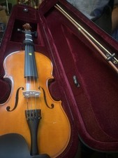 Mini Violin Electronic Musical Playing Instrument Toy With Sound 11" Tall Works