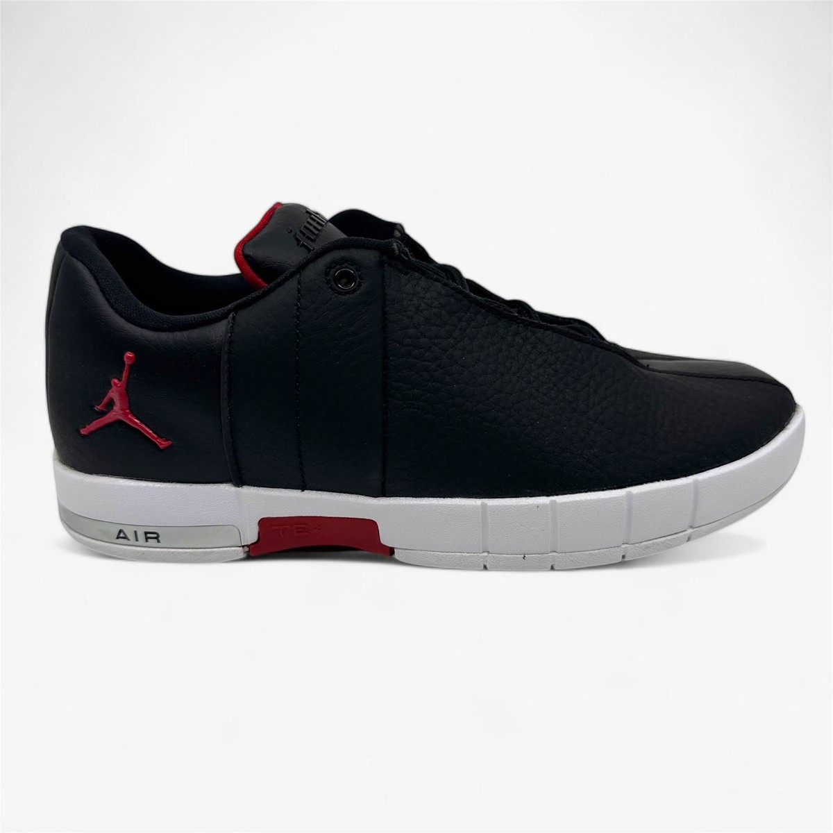 Jordan TE 2 Low GS Black Gym Red White Kids Athletic Sneaker 