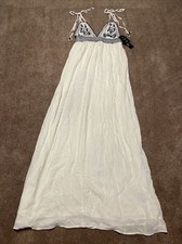 NWT Lulus Cream Off White Navy Blue Long Maxi Dress Size Medium Embroidered