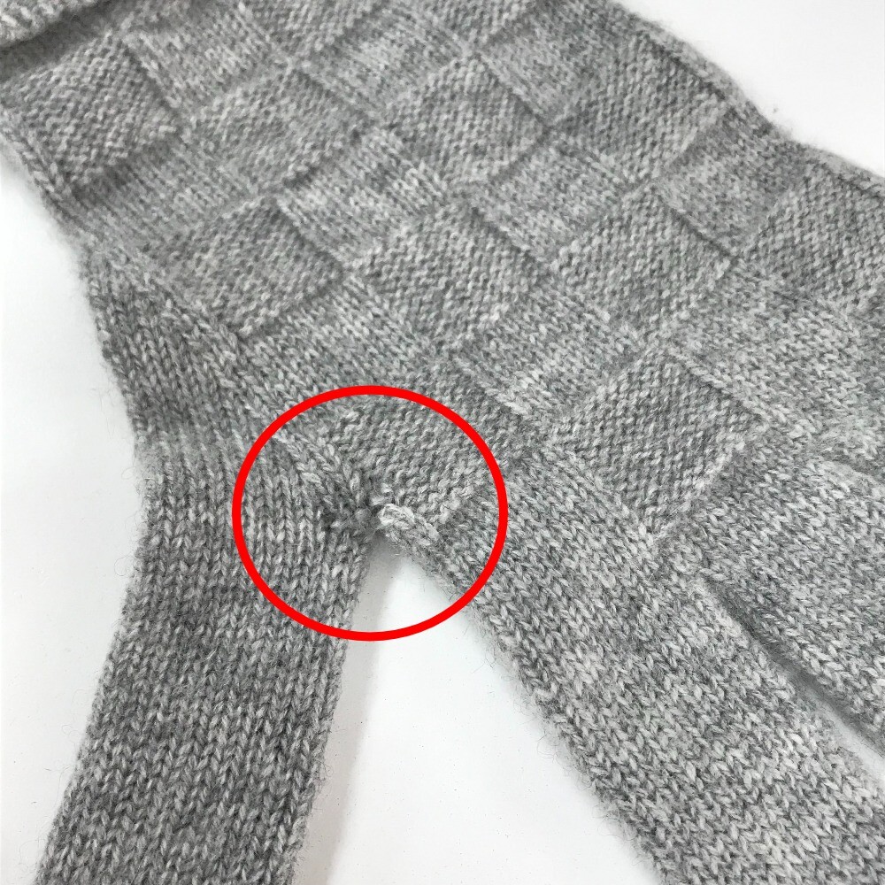 LOUIS VUITTON M72679 Damier leather patch Gonhelshinki