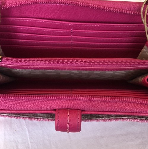 The Sak Iris Large Smart Phone Crossbody Pink Faux Leather Crochet Cherries NWT - Picture 7 of 16