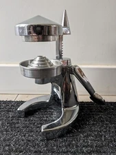 Presse Agrume Design Vintage Chrome
