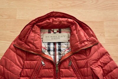 BURBERRY100%毛　レディースジャケットサイズ:M 赤色 BURBERRY100%毛 レディースジャケットサイズ:M 赤色 BURBERRY100