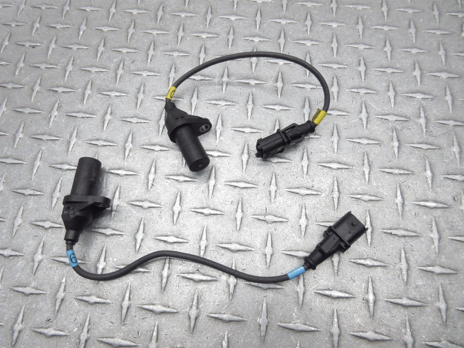 2008 Ferrari F430 Spider Bosch Crankshaft Crank Position Engine RPM Rev Sensor